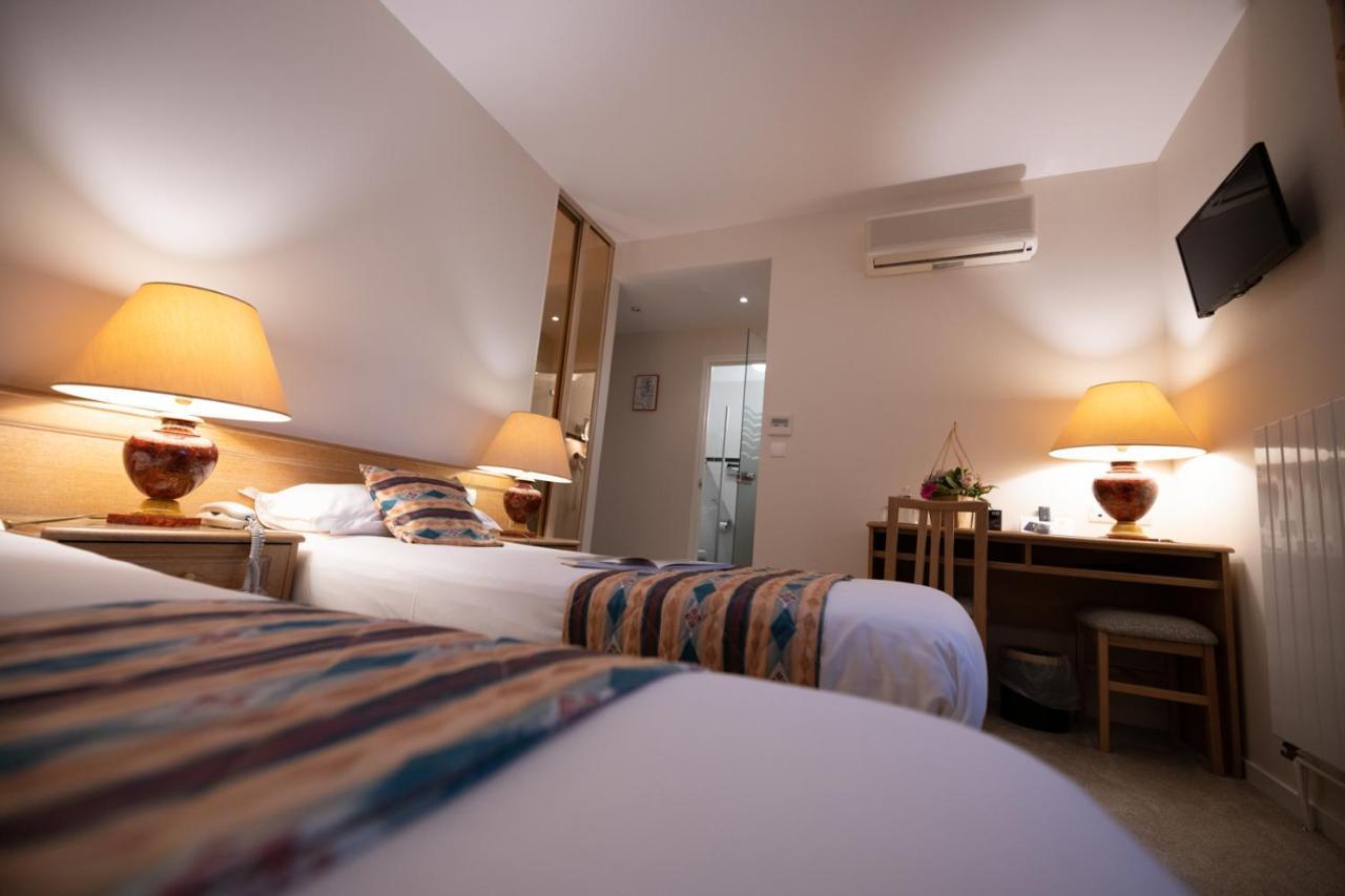 Châteauroux Logis Hotel Le Continental מראה חיצוני תמונה